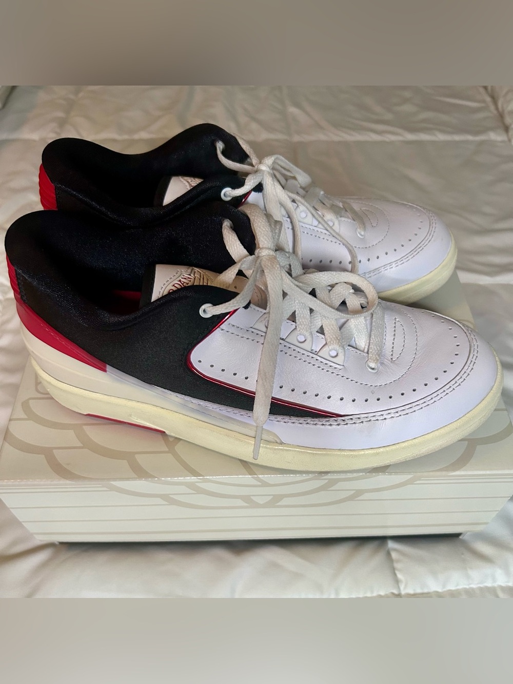 Nike Air Jordan 2 Retro Low Chicago Twist Women’s 8 – OG Box